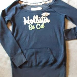 3For$20 Hollister sweatshirt